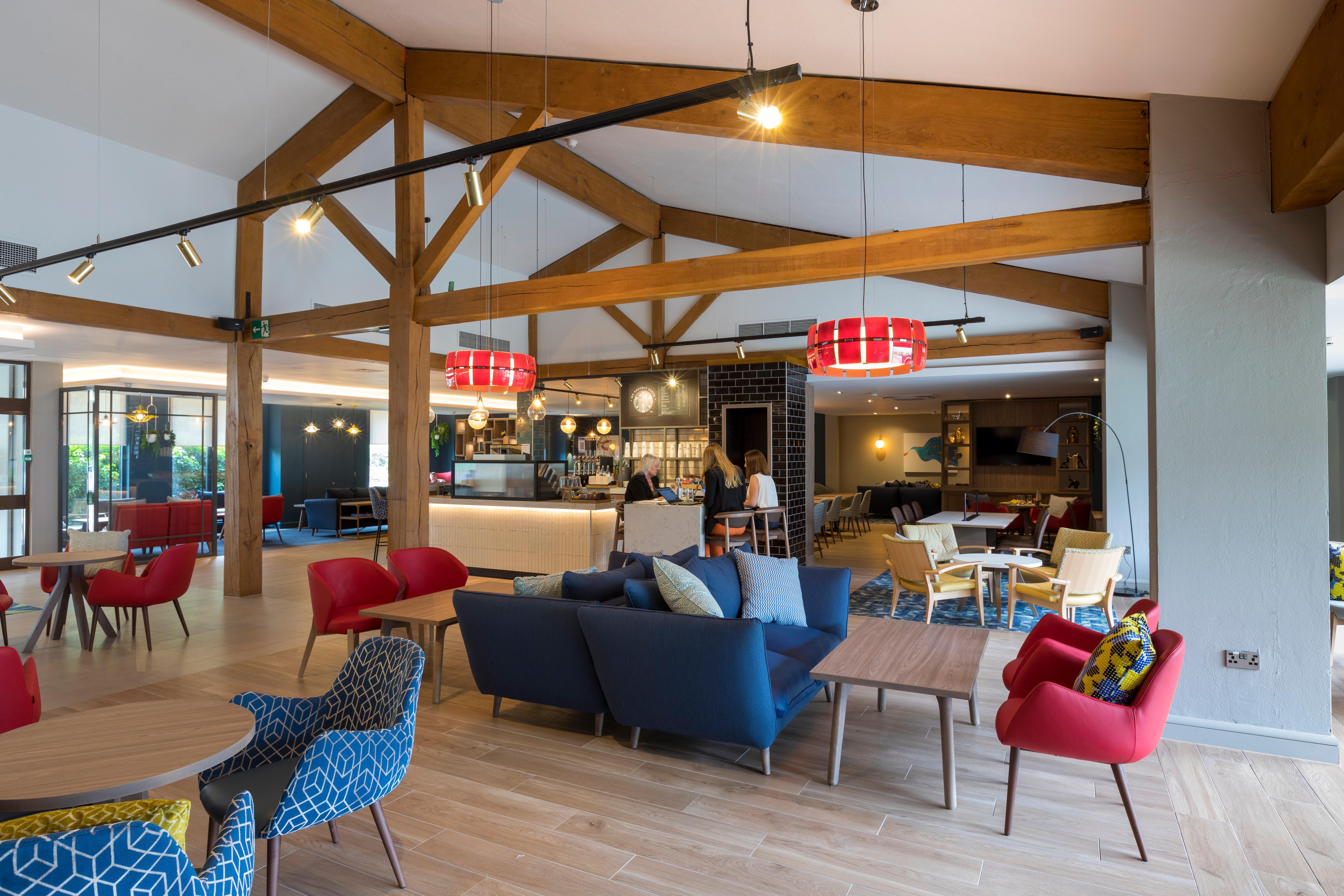 Holiday Inn Cambridge By Ihg Girton  Bagian luar foto