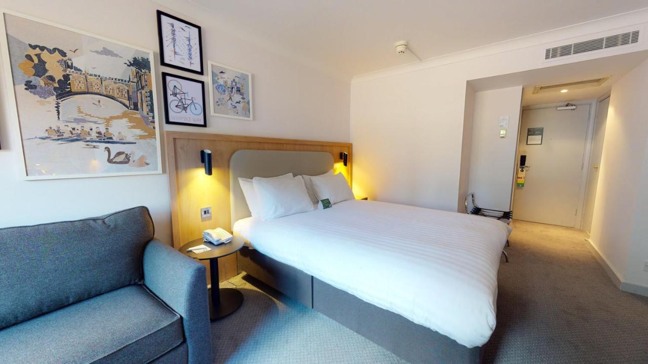 Holiday Inn Cambridge By Ihg Girton  Bagian luar foto