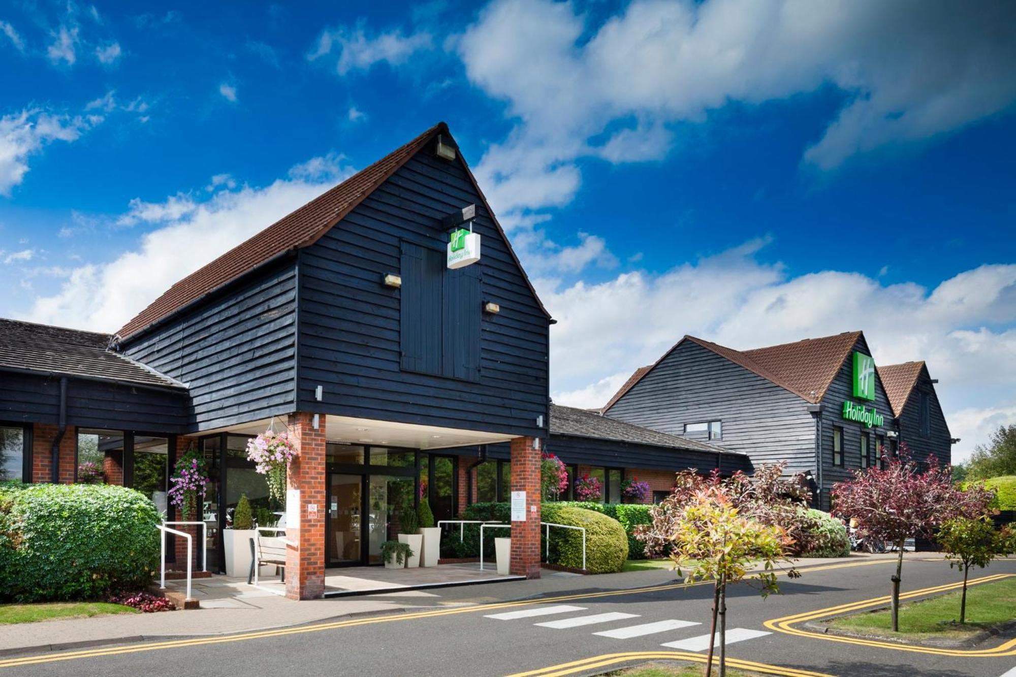 Holiday Inn Cambridge By Ihg Girton  Bagian luar foto